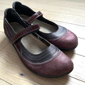 NAOT Kirei Mary Jane Flat